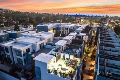 End-unit Coastal Luxury with Rooftop Retreat