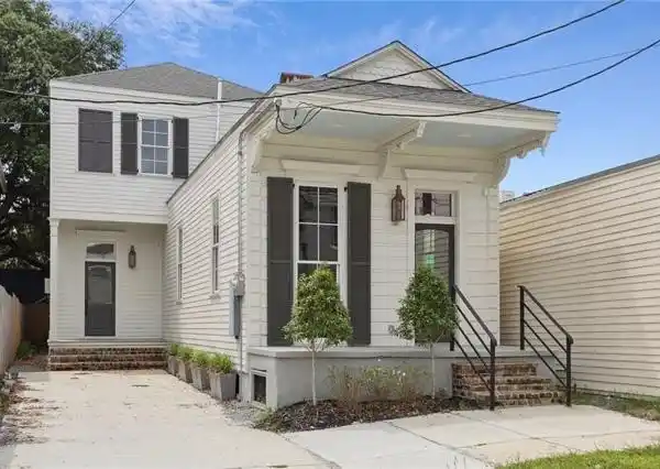 THE BEST OF THE GARDEN DISTRICT