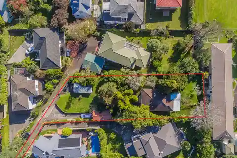 Serene Retreat Offering Endless Possibilities