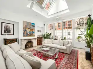 Elegant Upper East Side Townhouse