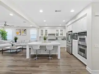 Luxury and Adventure in Sycamore Creek