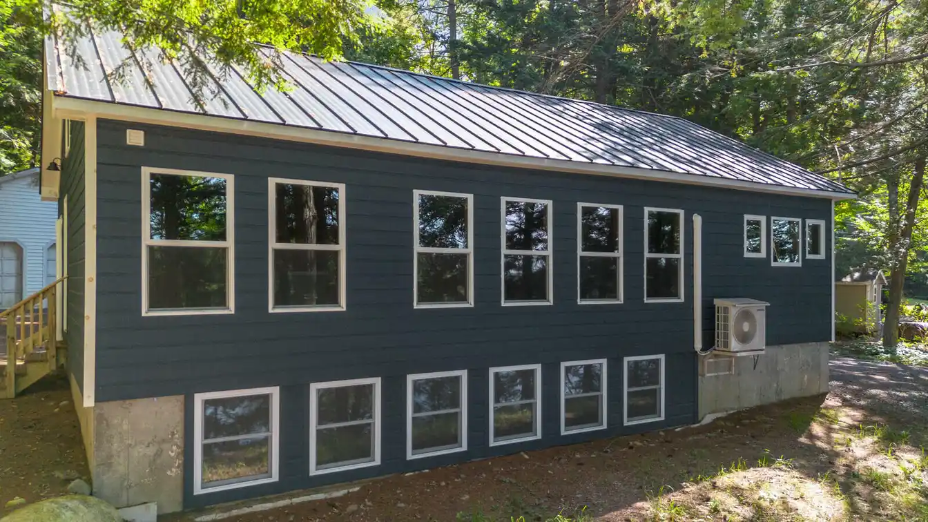 Beautifully Renovated Home on Messalonskee Lake