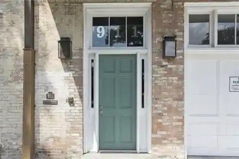 Meticulously Maintained Historic French Quarter Townhouse