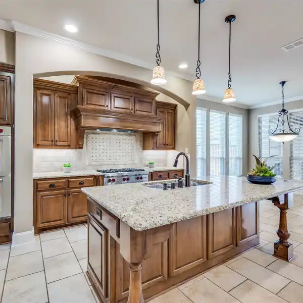 EXCEPTIONAL HOME IN PRESTIGIOUS CASTLE HILLS