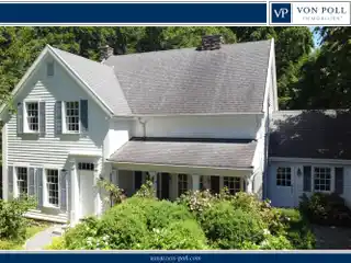 Country House in Timber Frame Construction in Us East Coast Style in an Excellent Location