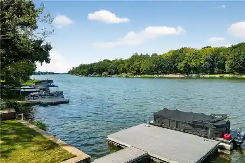 Brand New Luxury Lakefront Home