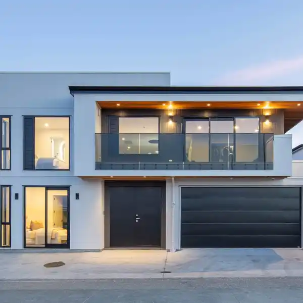 BRAND NEW ARCHITECTURAL MASTERPIECE WITH SWEEPING SEA VIEWS