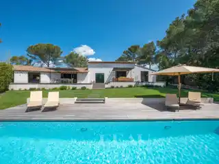 Completely Renovated Property in Peaceful Saint Marc Jaumegarde