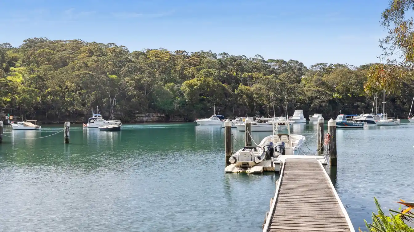 Exclusive Deep Waterfront Residence