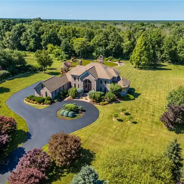 SPENCERPORT DREAM COUNTRY ESTATE