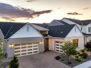 Effortless Elegance Meets Resort-Style Amenities