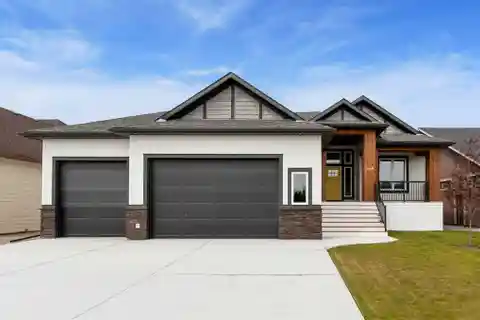 Beautifully Crafted New Modern Bungalow