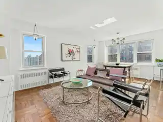 Sunny and Quiet Corner Home