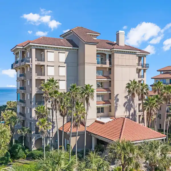 BEAUTIFULLY UPDATED VILLA IN PIPER DUNES