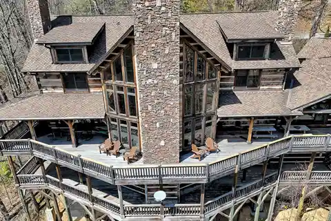 Elevated Mountain Living in This Exquisite Log Home