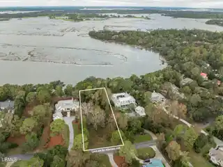 Fabulous Deep Water Home Site