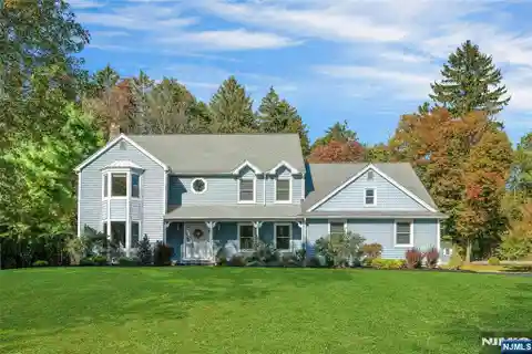 Updated Hartley Estates Home with Bonus Spaces