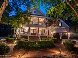 Rare Gem in Avenel