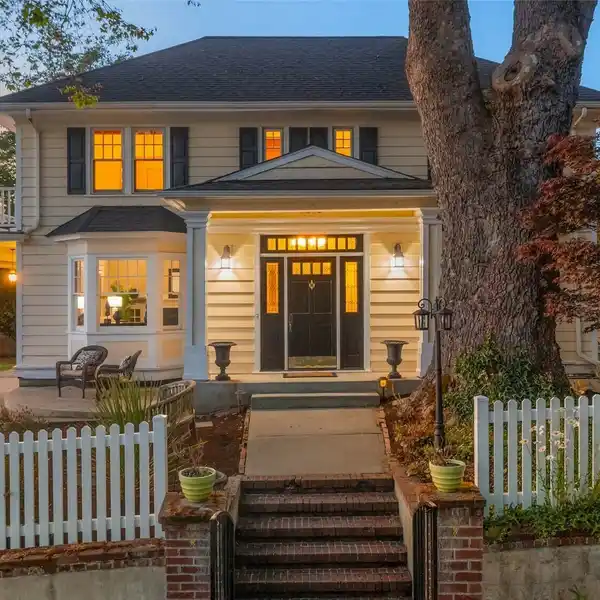 1919 COLONIAL WITH SWEEPING VIEWS