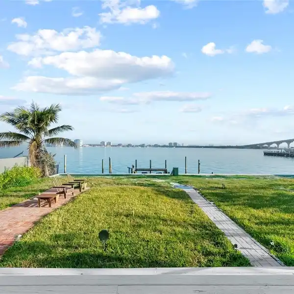 RARE WATERFRONT OPPORTUNITY