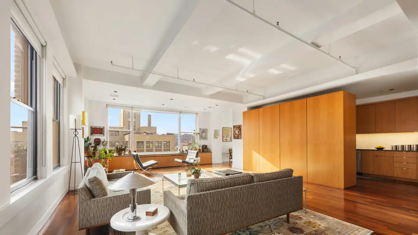 Sunlit Loft in Prime Chelsea