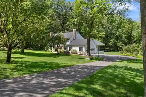 Meticulous Colonial on a Coveted Street