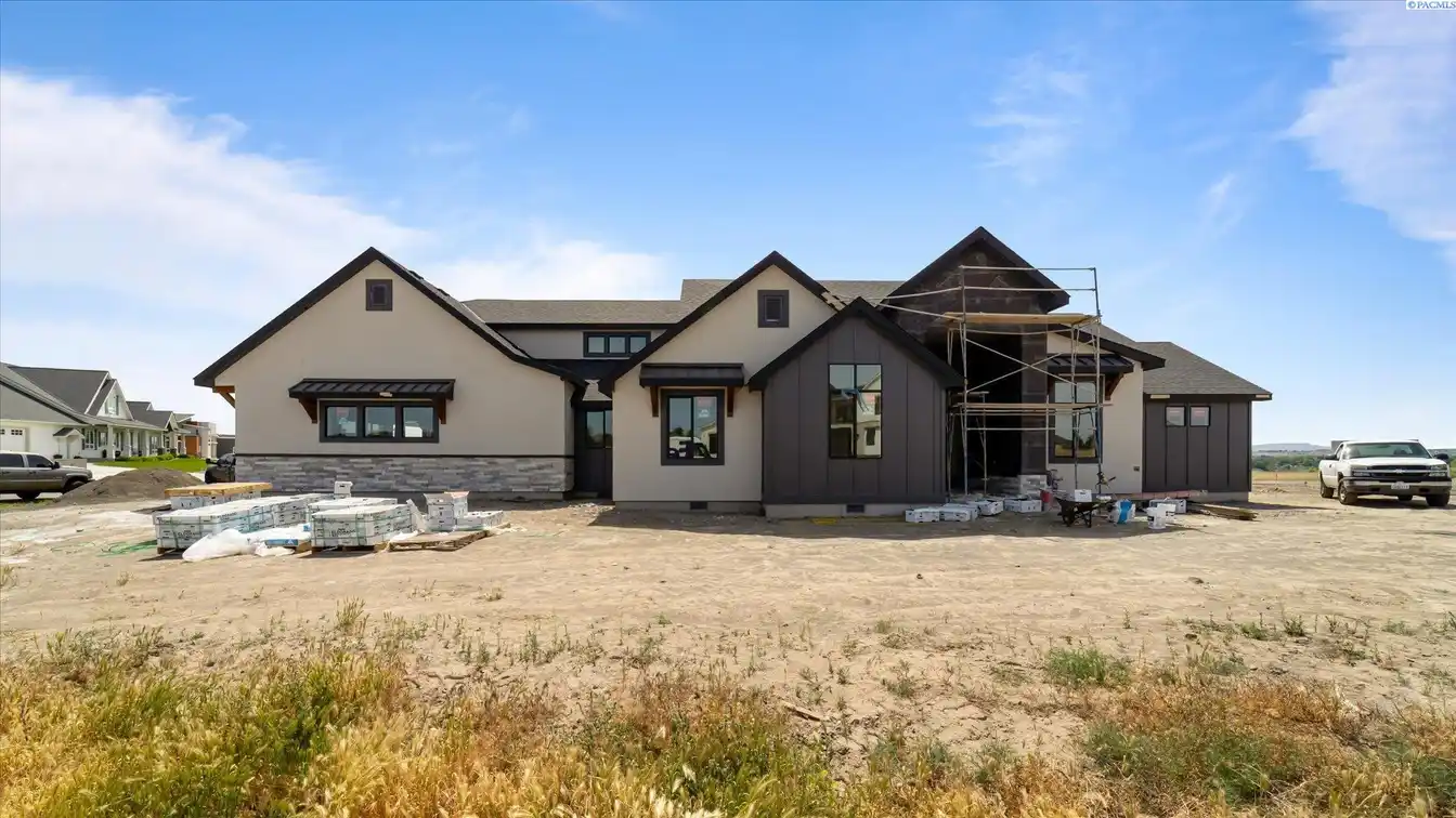 Exquisite New Custom Home with Panoramic Views