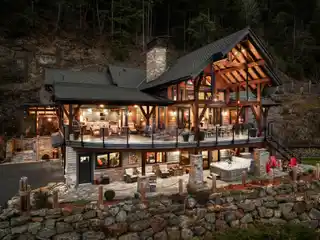 Stunning Retreat with Ocean Views