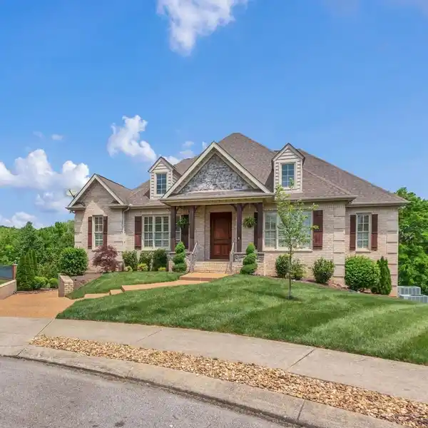 GORGEOUS CUSTOM HOME