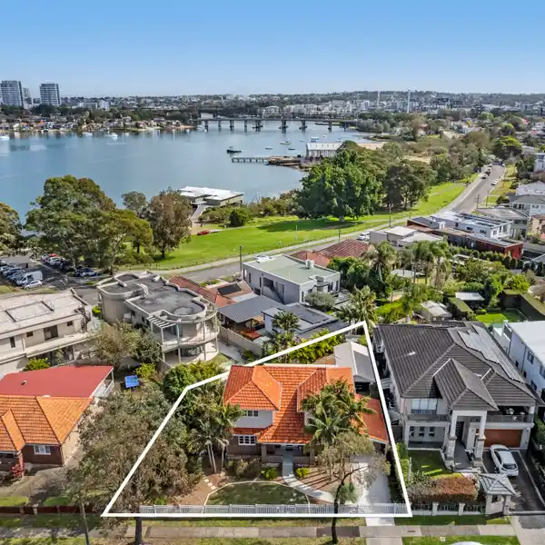 IMPRESSIVELY SPACIOUS AND IMPECCABLY RENOVATED HOME