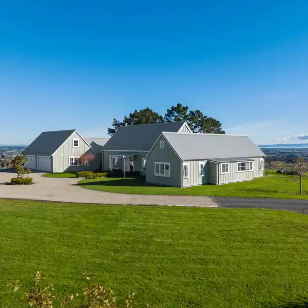 ELEGANT FRENCH COUNTRY STYLE HOME