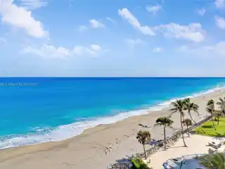 Light and Bright Oceanfront Corner Unit