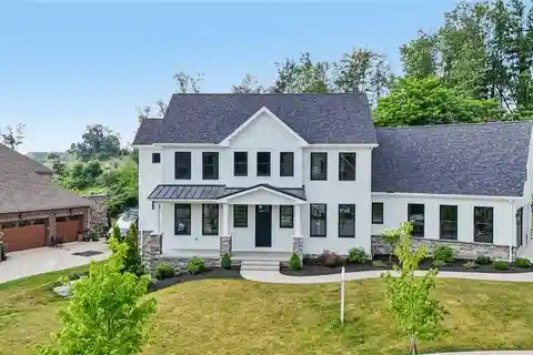 Beautiful Custom Home in Ehrman Farms