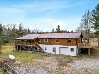 Rare 100 Hectare Hunting Lodge