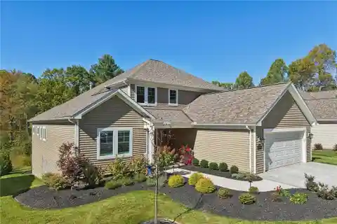 Newly Built Dinallo Home with Luxe Outdoor Oasis