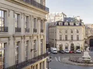Generous Volumes Steps from Place Des Victoires