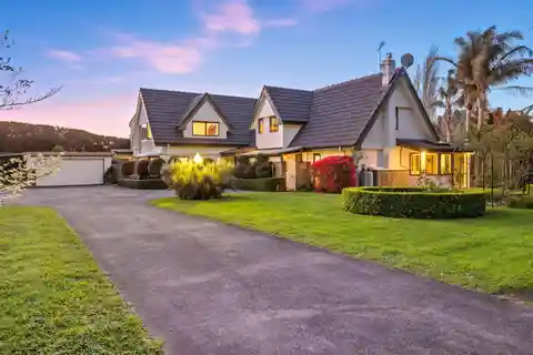 Lifestyle Grandeur - Serenity and Style