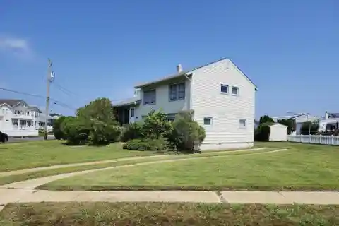 Build Your Custom Home on Prime Lot