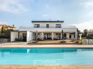 High-End Architect-Designed Home