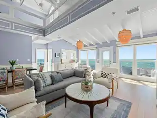 Direct Gulf-front Beach Cottage on Captiva Island