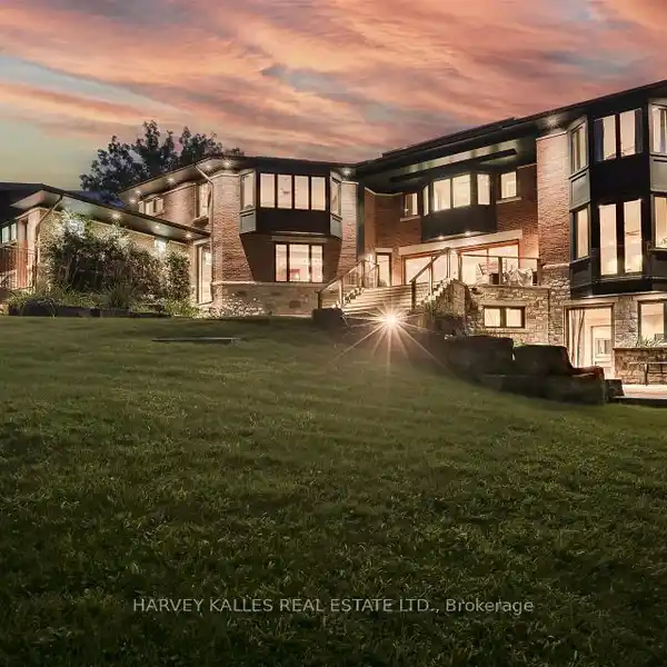 ONE-OF-A-KIND CUSTOM RESIDENCE