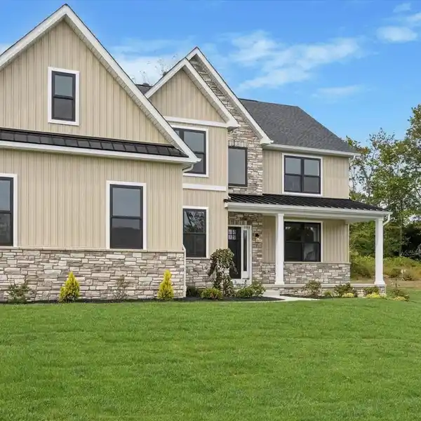 NEW CONSTRUCTION ELEGANCE WITH DESIGNER FINISHES