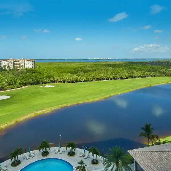 HUGE VIEWS FROM BEAUTIFUL ALTAIRA