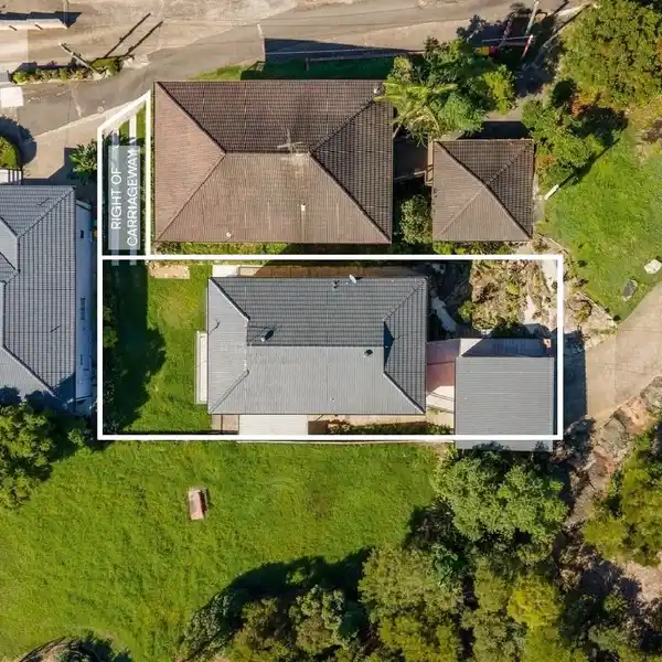BLUE RIBBON REAL ESTATE IN AN EXCLUSIVE ENCLAVE