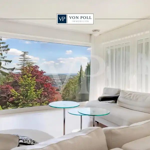 SPACIOUS SEMI-DETACHED HOUSE WITH MAGNIFICENT VIEWS