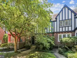Tudor-Style Townhouse in Picturesque Foxhall Village