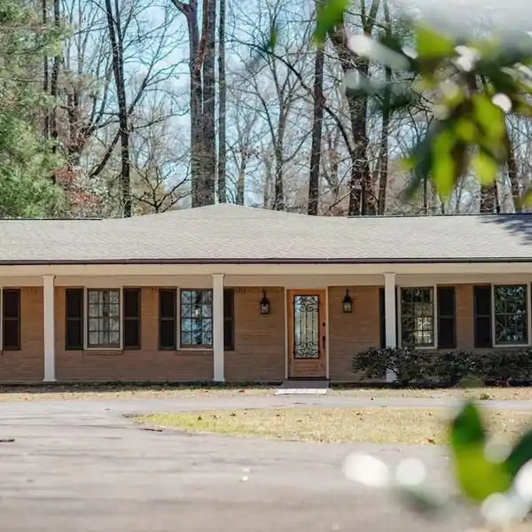 RARE OPPORTUNITY IN OLD COUNTRY CLUB