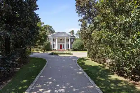Rare Acreage Property in Buckhead