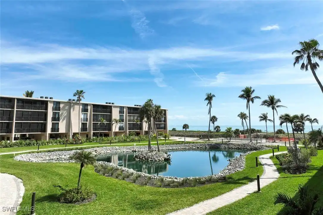 Three Bedroom Sundial Condo with Gulf Views