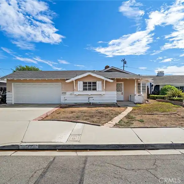 COSTA MESA HOME READY FOR RENOVATION AND UPGRADE